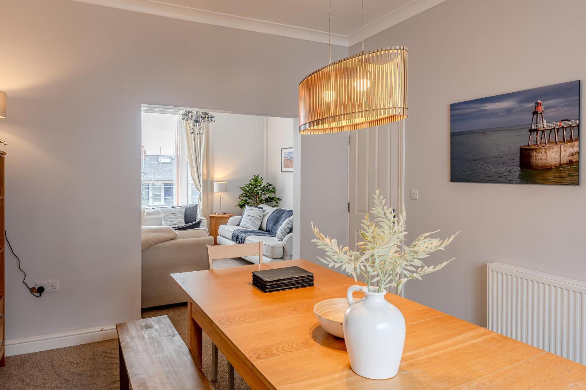 Rosemill - Large Pet Friendly Home With Off Road Parking Γουίτμπι Εξωτερικό φωτογραφία