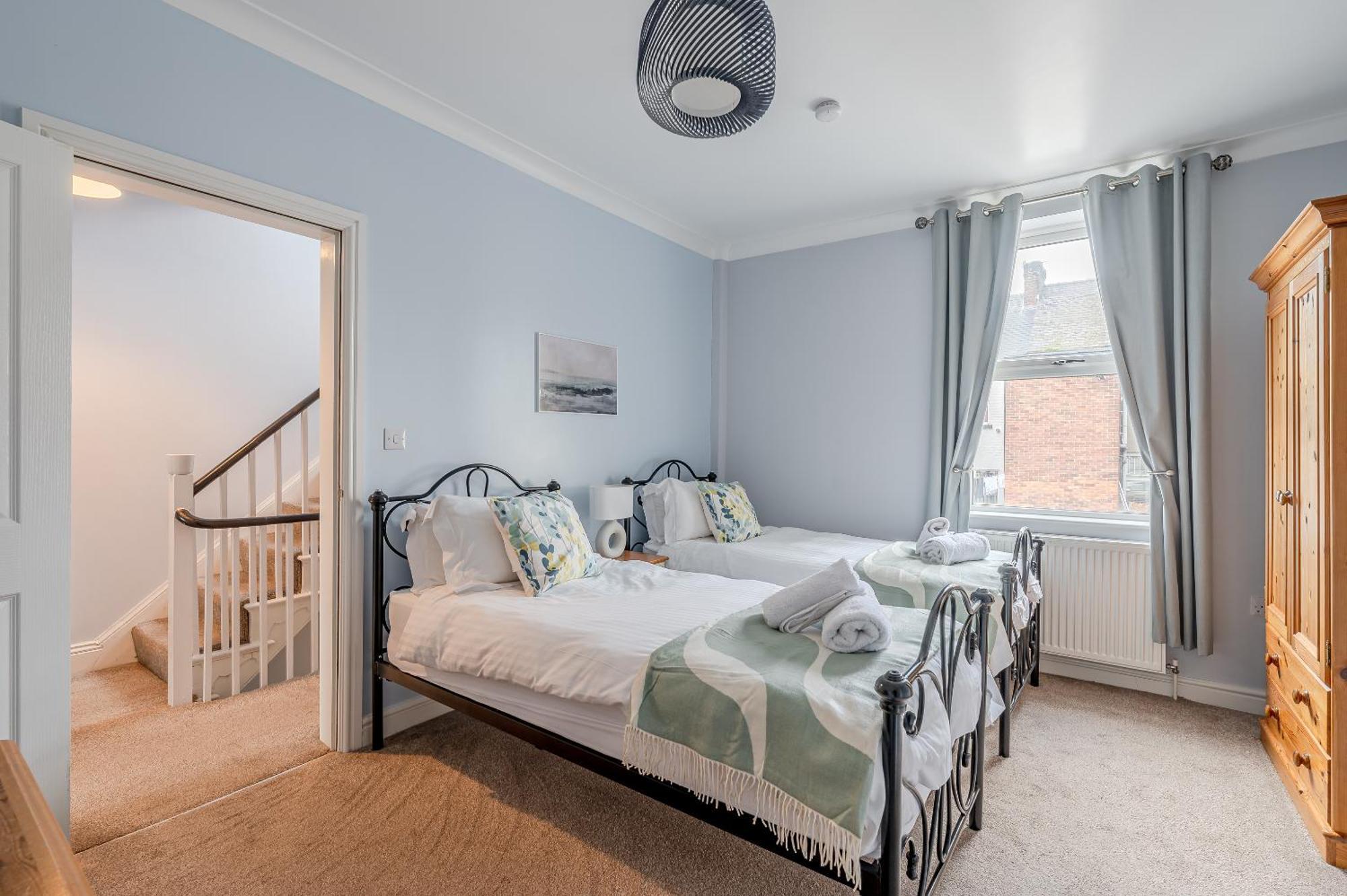 Rosemill - Large Pet Friendly Home With Off Road Parking Γουίτμπι Εξωτερικό φωτογραφία