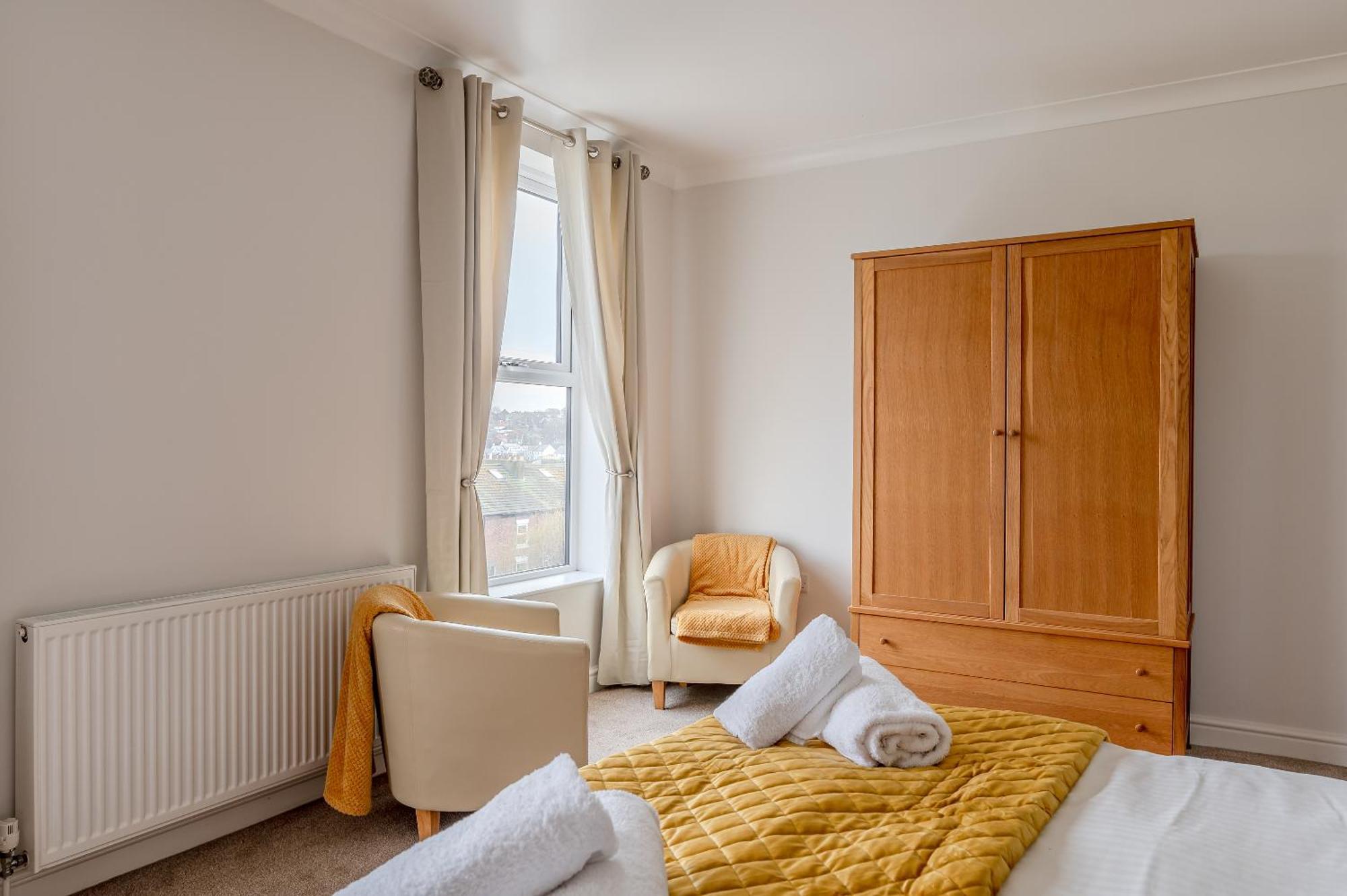 Rosemill - Large Pet Friendly Home With Off Road Parking Γουίτμπι Εξωτερικό φωτογραφία